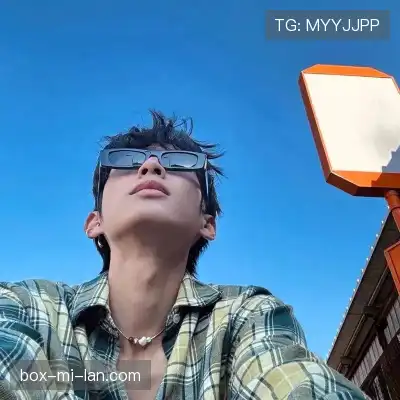 华熙皎